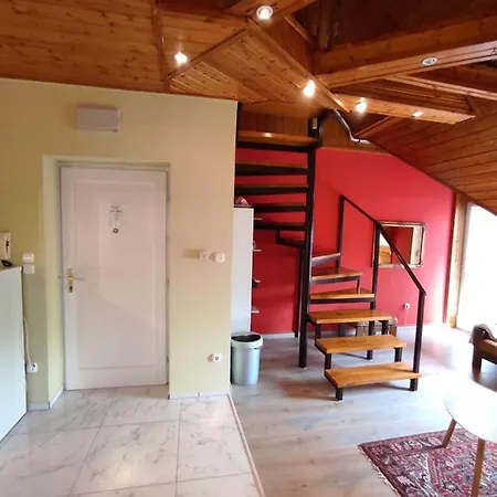 Joel Swiss Apartman * Keszthely