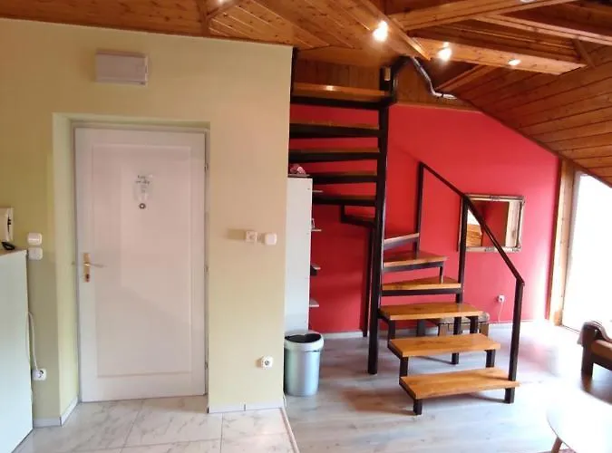 Joel Swiss * Keszthely